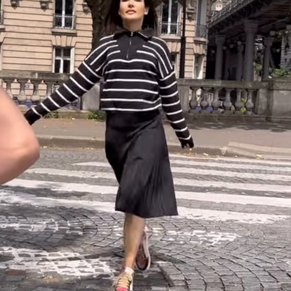 ORLY black skirt
